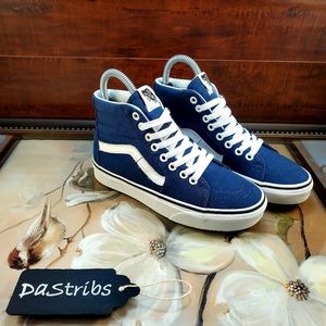 Van's Women's SK8-HI Sneaker Size 5.5